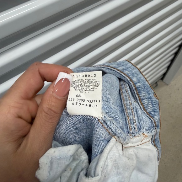 Levi's 550 Relaxed Fit Jeans Light Wash Denim Mens Size 32x32 - Picture 6 of 6